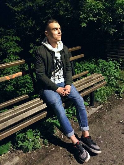  Moscow,   Saulius, 25 ,   ,   