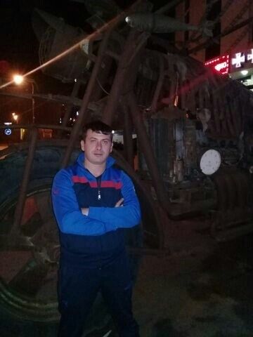  ,   ARTUR, 37 ,   ,   , c 