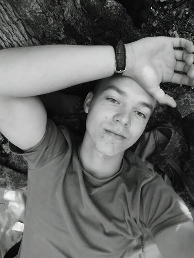  ,   Andrey, 22 ,   ,   