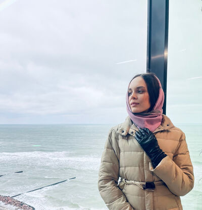  ,   Lina, 25 ,     , c 