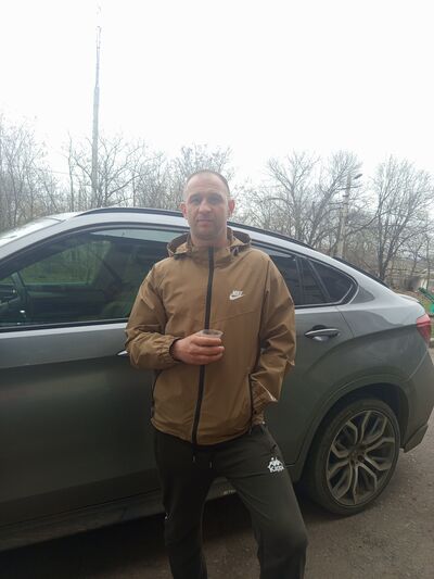  ,   Artyom, 38 ,   ,   , c 