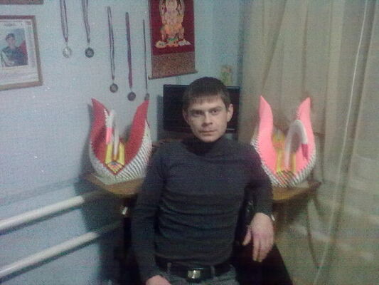  ,   Kostyan, 42 ,   ,   , c 