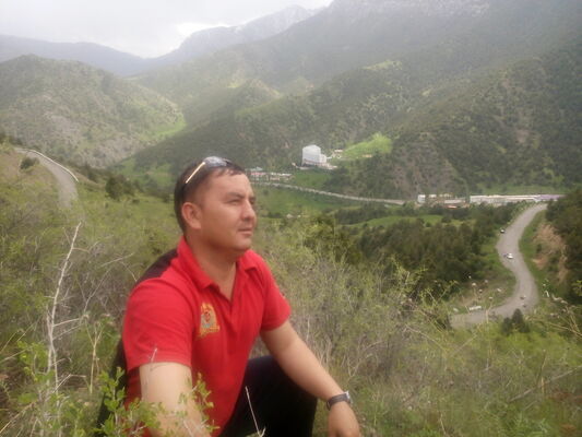 ,   Kamronbek, 45 ,  