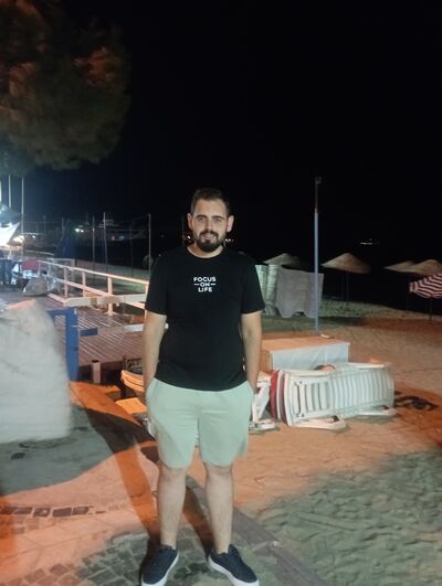  ,   Burak, 28 ,   ,   