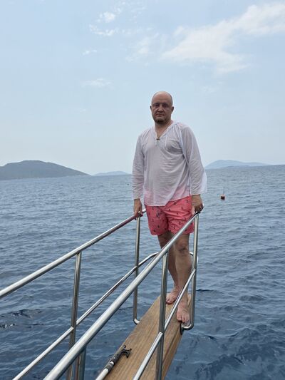  ,   Konstantin, 49 ,     , c 