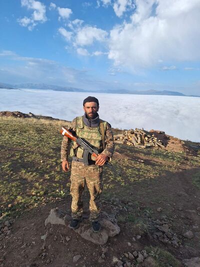 ,   Hayk, 36 ,   ,   