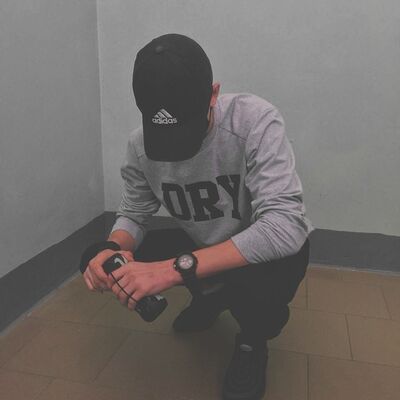  ,   Maks, 26 ,   ,   , c 
