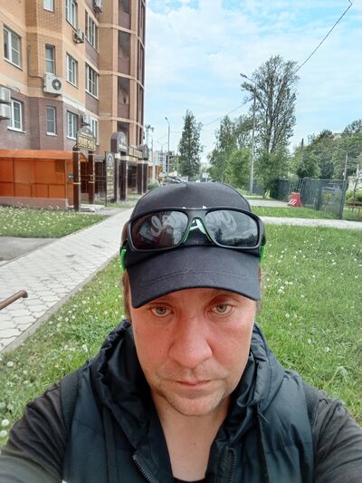  ,   Sergei, 41 ,   ,   , c , 