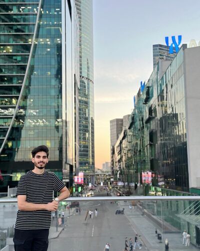  ,   Pouyan, 22 ,   ,   , c 