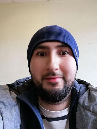  ,   Ali, 37 ,   ,   , c 