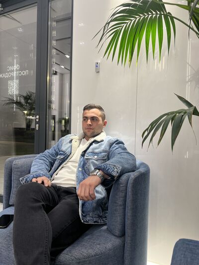  ,   Bilal, 23 ,   ,   