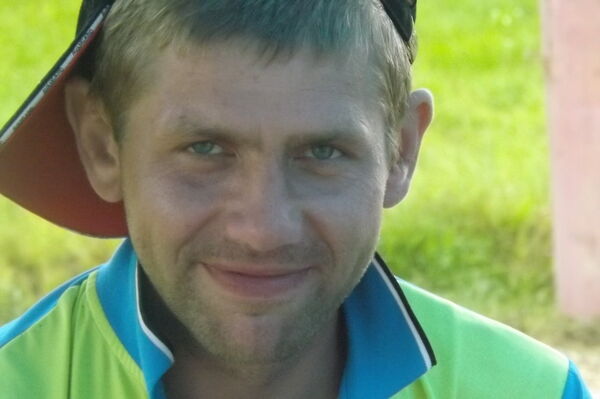  ,   Maik, 42 ,   