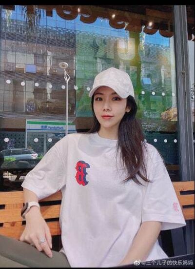  --,   Alice, 35 ,   ,   