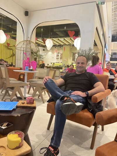  ,   Vladan, 55 ,   ,   , c 