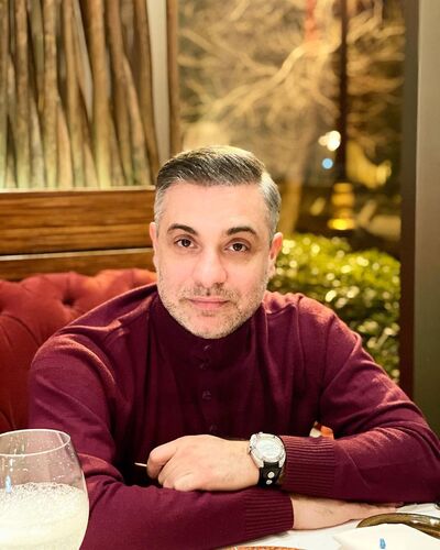  ,   Alexei lucas, 52 ,   c 