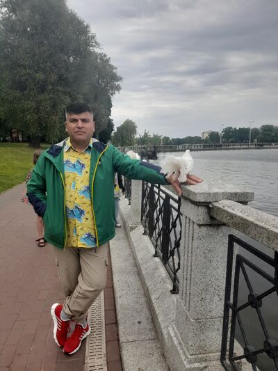  ,   Zafar, 48 ,   ,   