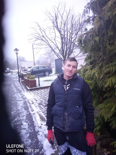  ,   Pavel, 37 ,   ,   