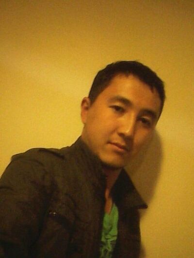  ,   Misha, 33 ,   