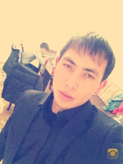  ,   Zhenis, 33 ,   ,   , c 