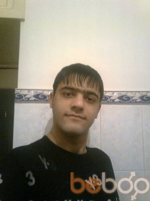  ,   Ali, 32 ,   
