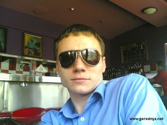  ,   VITALI, 48 ,   