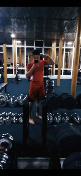  ,   Shohjahon, 21 ,   ,   