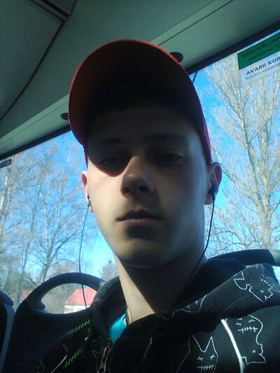  ,   Pavel, 35 ,     , c 