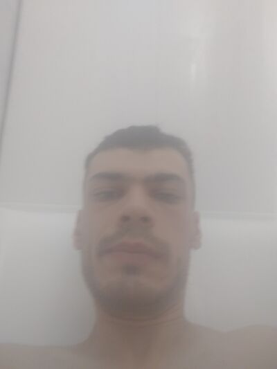  ,   Robert, 28 ,   ,   