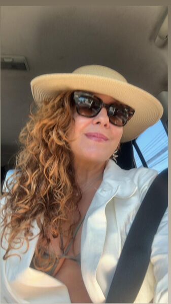  -,   Steph, 44 ,   ,   