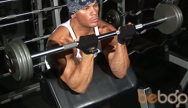  ,   Kevin, 38 ,   