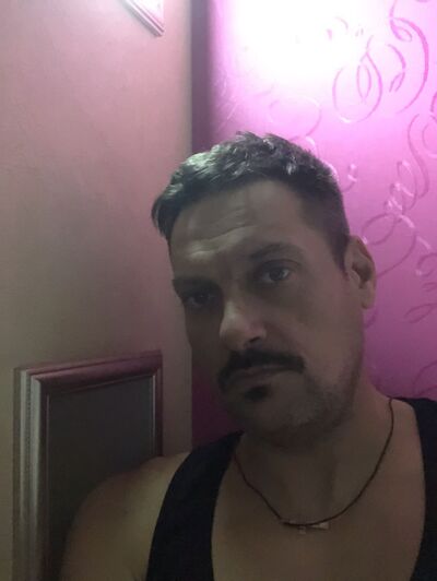  ,   Alex, 40 ,   ,   , c 