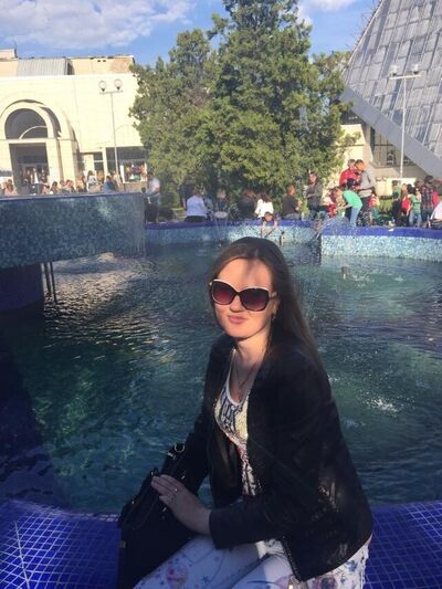  ,   Yuliya, 35 ,   ,   , c 