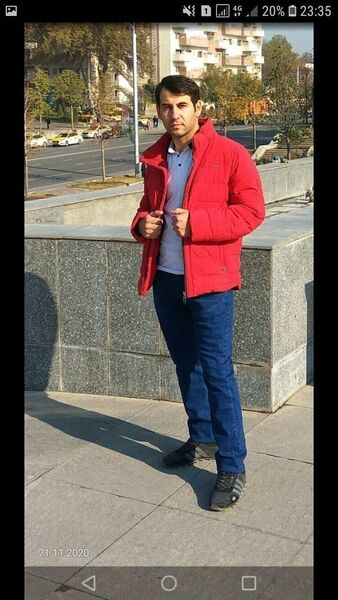  ,   Amir, 37 ,   ,   
