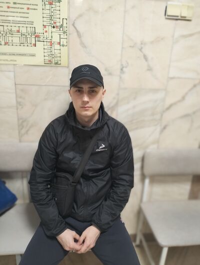  ,   Andrey, 32 ,   ,   