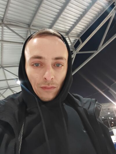  -,   Artem, 34 ,   ,   