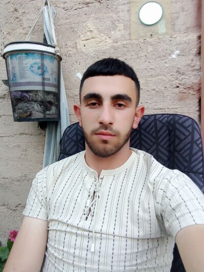  ,   Arsen, 22 ,   ,   