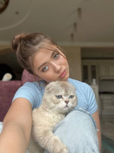  ,   Klavdia, 24 ,   ,   