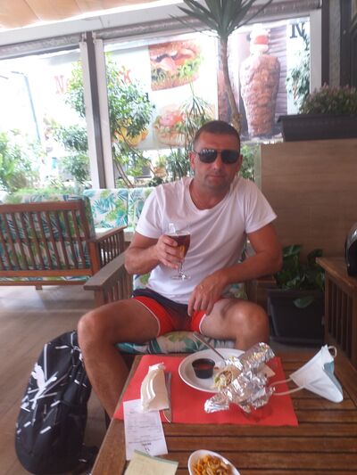  Benidorm,   , 46 ,   c 