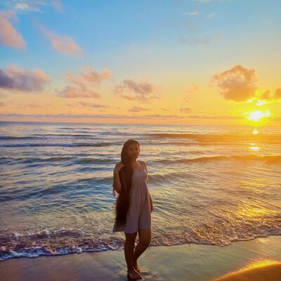  ,   Eva, 28 ,   ,   