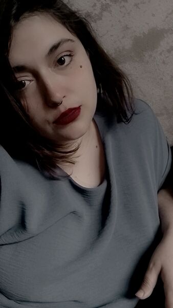  ,   Vivian, 29 ,   