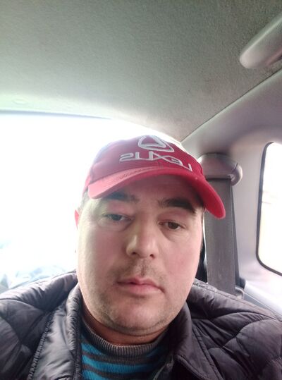  ,   Nurik, 40 ,   ,   