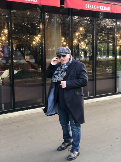  ,   Simon, 51 ,   ,   
