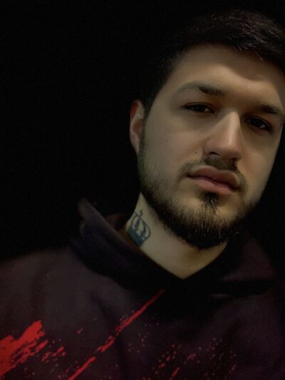  ,   Doniyor, 24 ,   ,   