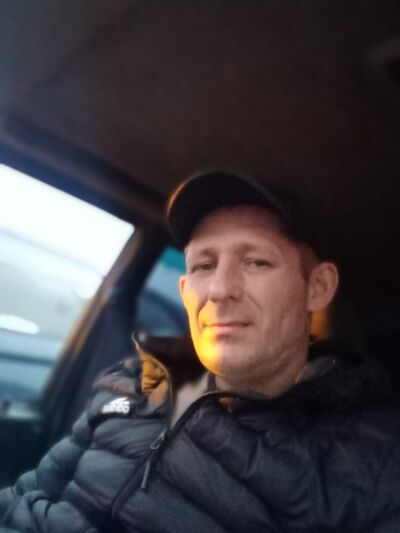  ,   Aleksandr, 39 ,   c 