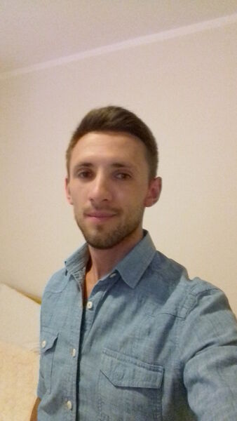  ,   Serge, 33 ,  