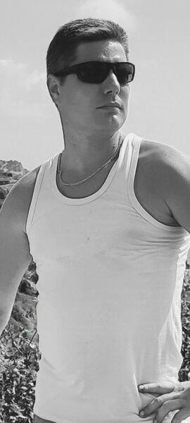  ,   Artem, 35 ,   ,   