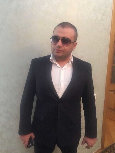  ,   Emil, 41 ,   ,   , c 