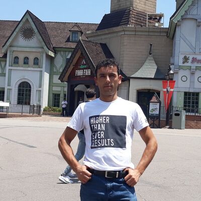  ,   Davron, 44 ,  
