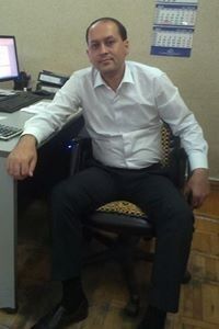  ,   Farhod, 44 ,   