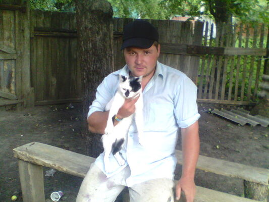  ,   Maks, 32 ,   ,   , c 